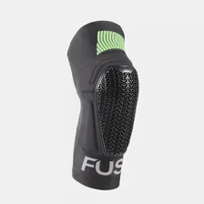 Защита колена Fuse Omega Pocket (черный / желтый)