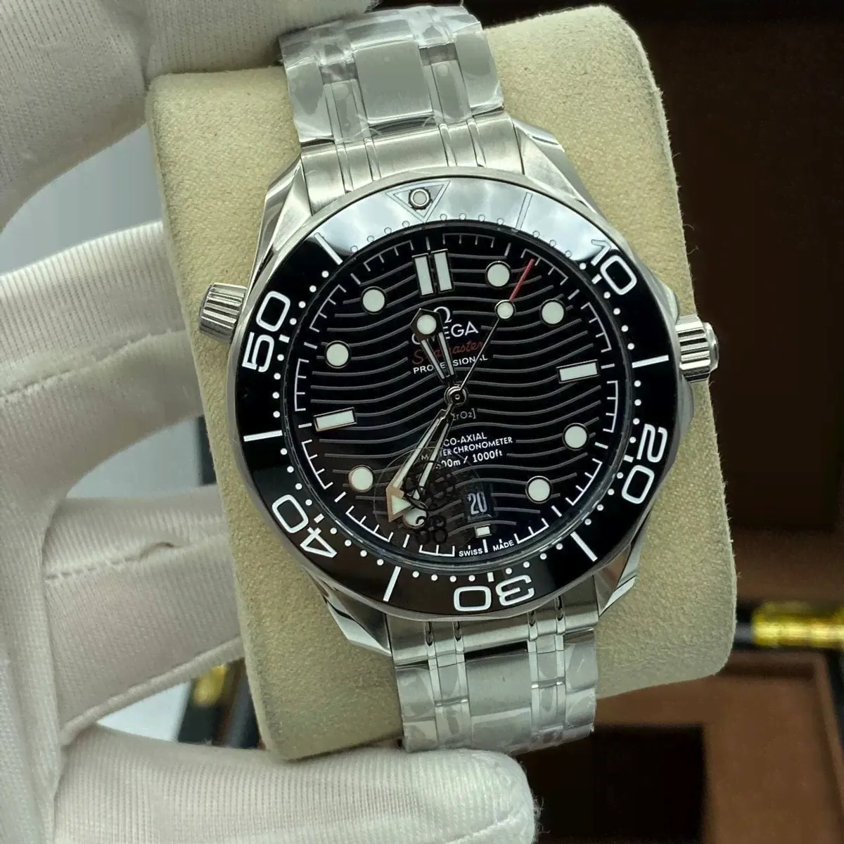 Omega часы #963038PG