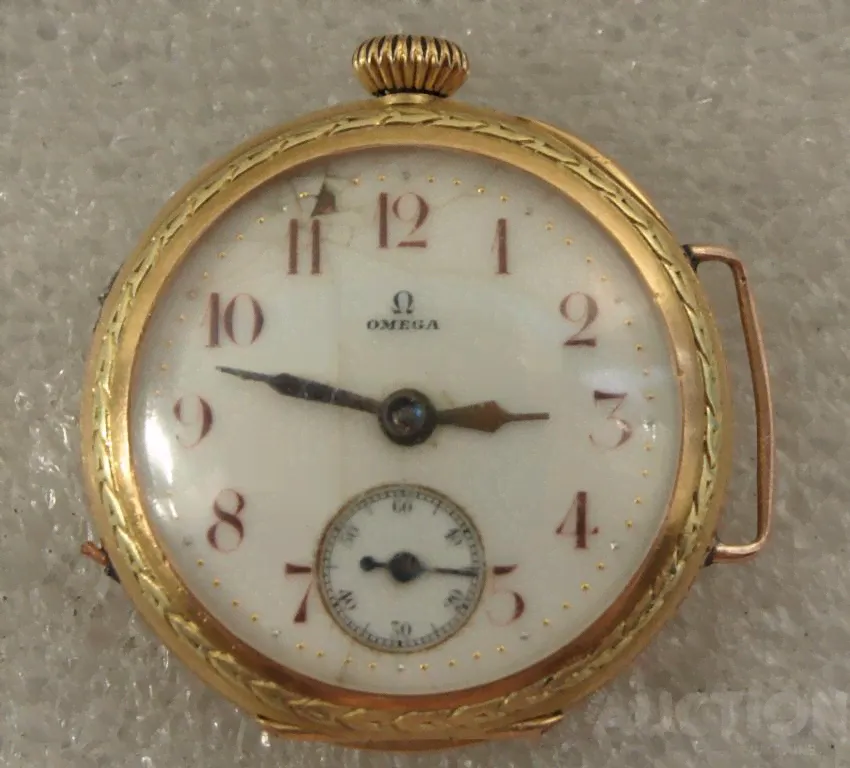 Золотые часы Omega